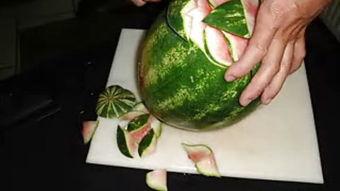 比赛吃瓜道具是什么